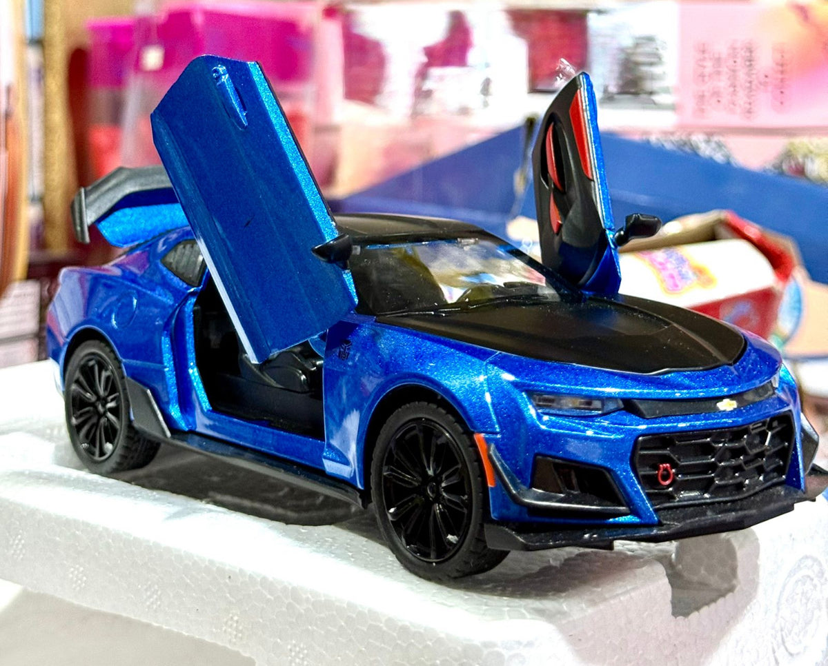 1:24 Diecast Chevrolet Camaro ZL1 Model Car | Openable Doors & Pull-Back | Kamran Traders